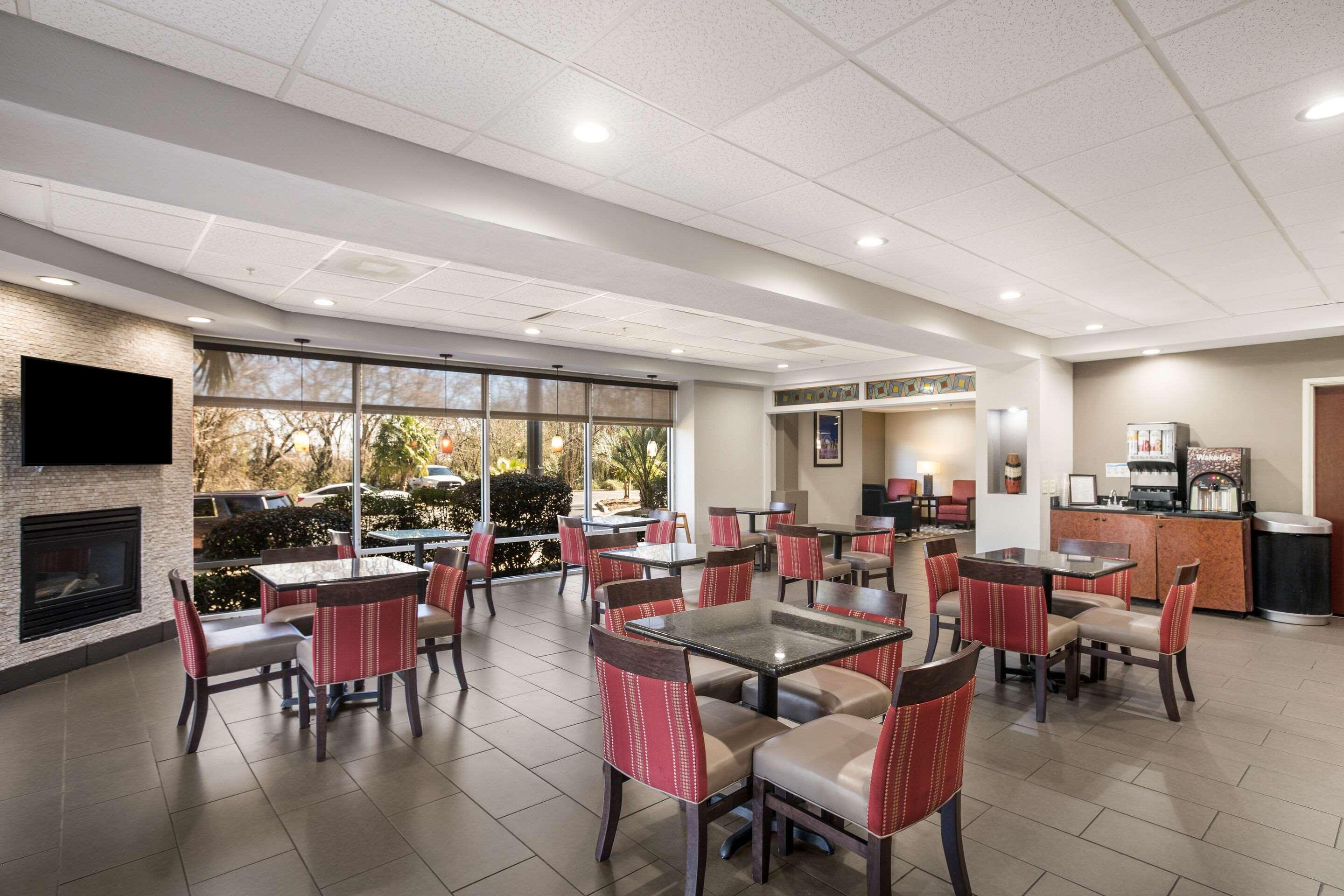 Comfort Suites Forsyth Near I-75 Kültér fotó